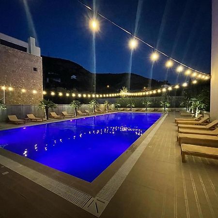 Hotel Кєпаро Екстер'єр фото