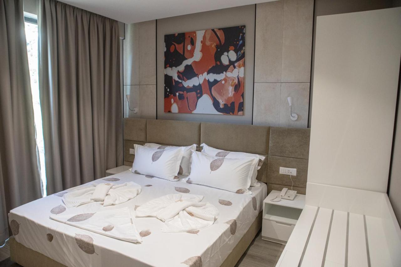 Hotel Кєпаро Екстер'єр фото