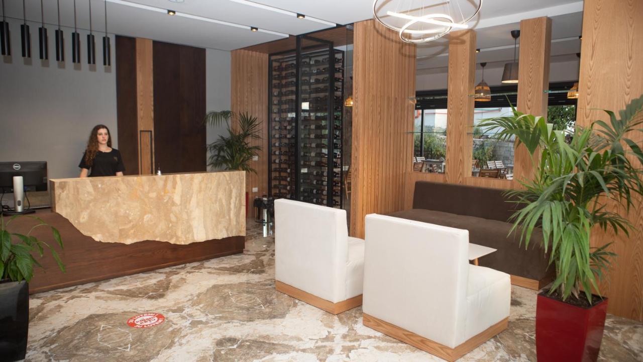 Hotel Кєпаро Екстер'єр фото