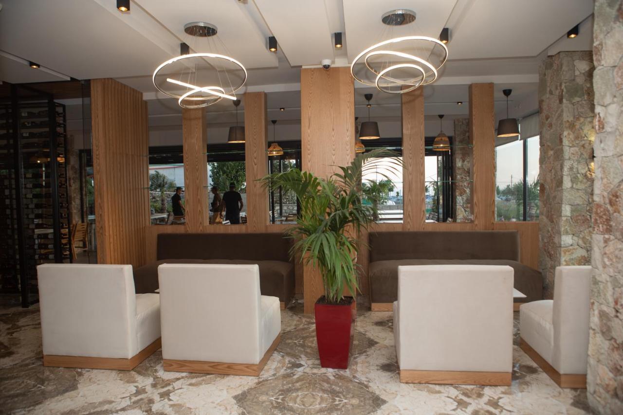 Hotel Кєпаро Екстер'єр фото