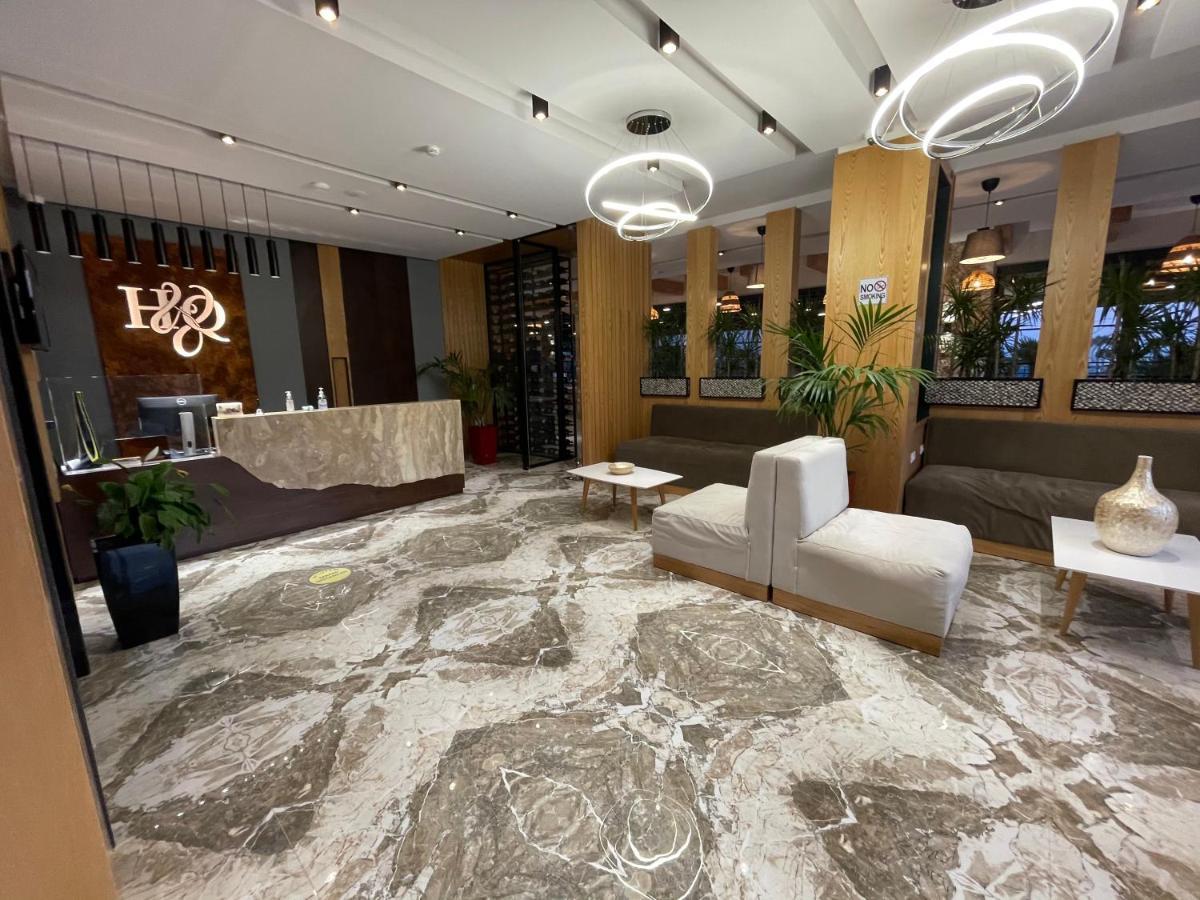 Hotel Кєпаро Екстер'єр фото